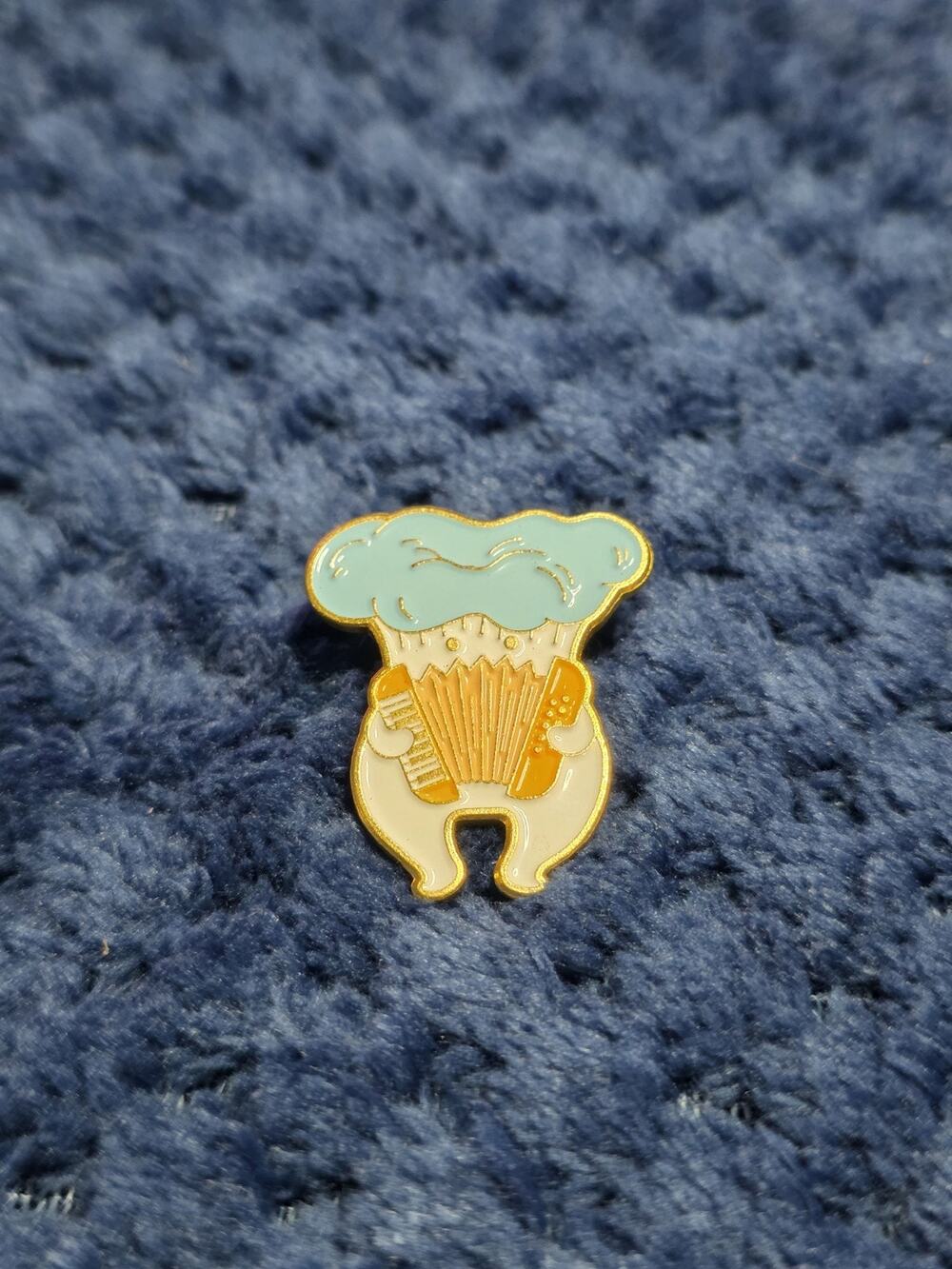 Cartoon Mushroom Playing Accordion Lapel Hat Pin